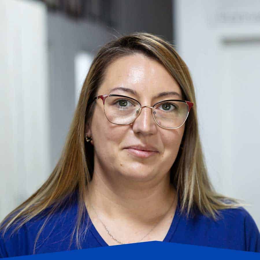 https://inocenti.ro/wp-content/uploads/2025/06/Melinda-Molnar.jpg